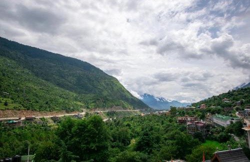 Mohal Hotel | Octave Himalayan Hamlet