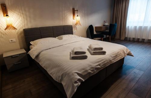Sugag House | Odaia Vanatorului Transalpina