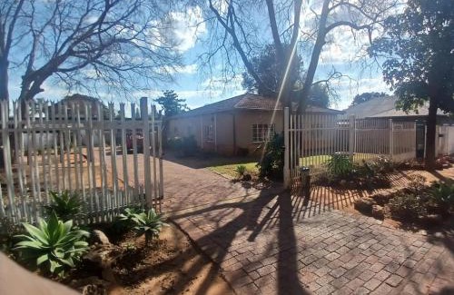 Pretoria House | Ode to Tranquility House - Pax 6