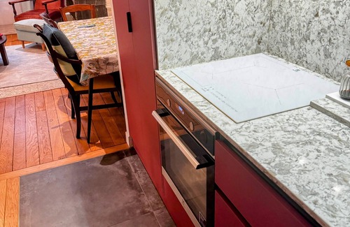 Notre-Dame-des-Champs Apartment | Odeon - Family friendly Loft near Luxembourg gardens w/remote workspace