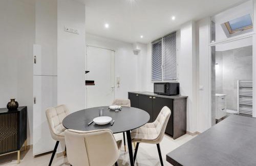 Quartier de la Goutte-d'Or Apartment | ODERNER - Cosy apartment L009