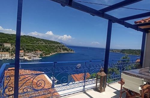 Kioni Apartment | Odysseus Suite