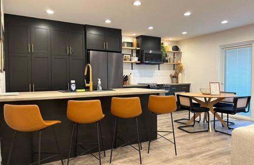 Southeast Boise House | Off-Broadway - Modern w/outdoor oasis of fun