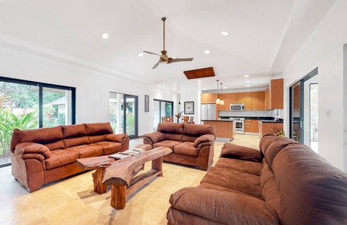 Sanctuary Belize House | Off-grid oasis with private pool, patio, grill & partial AC