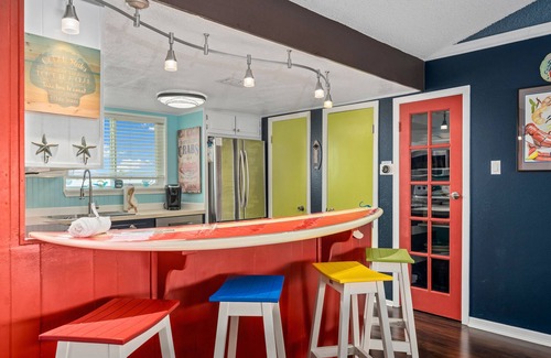 City-by-the Sea House | Off the Charts | Canal Front, Boat Dock + Kayaks!