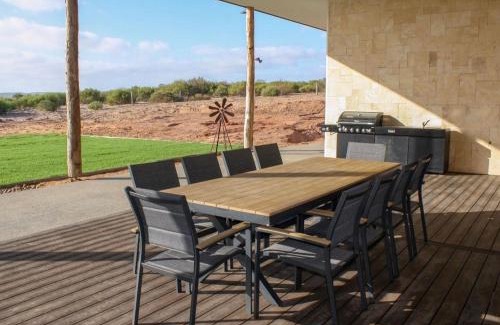 Kalbarri House | Off The Hook Kalbarri