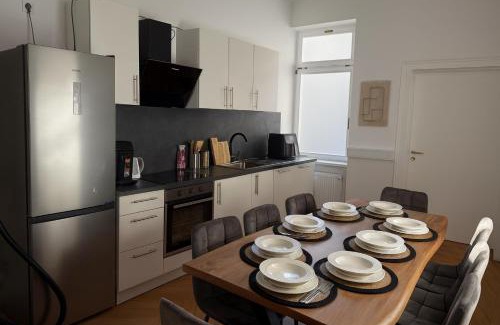 Offenbach am Main Apartment | Offenbach 200m2 12 Personen O1