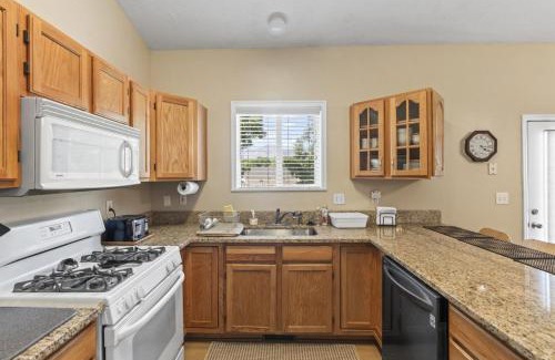 Ogden House | Ogden Duplex Gem Mins to Downtown and Ski Resorts