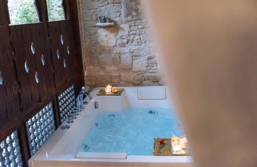 Vouni Bed & Breakfast | Oinou Strata - Adults Only