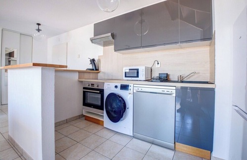 Perigueux Apartment | OIQIA Carmésin