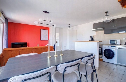 Perigueux Apartment | OIQIA Carmésin