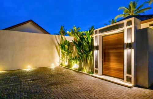 Pengosekan Villa | Ojasvini 6 BR Private Pool Villa ZN209