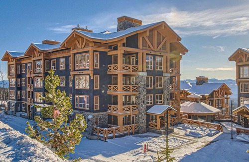 Big White Ski Resort Condo | Okanagan - Stonegate Resort Unit A102