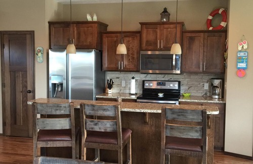 Arnolds Park Cabin | Okoboji New 3 Bed. Cabin at Bridges Bay Resort- Includes 6 passes to Waterpark!