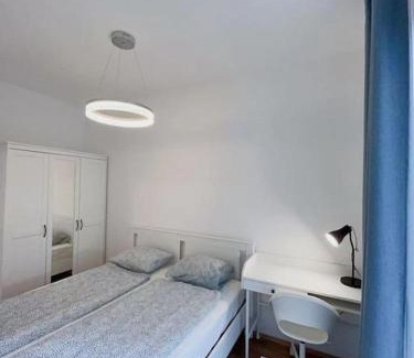 Terezvaros Apartment | Oktogon cabin with balcony