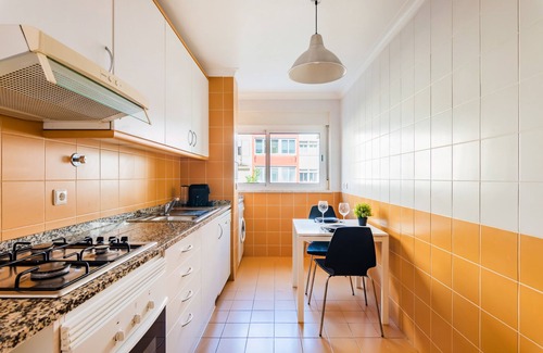 Beato Apartment | Olaias Park Flat in Lisbon