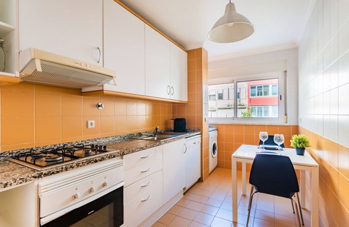 Beato Apartment | Olaias Park Flat in Lisbon
