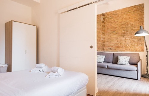 L'Hospitalet de Llobregat Apartment | Olala Design Apartment 1.3|Terrace|10m Pl.España
