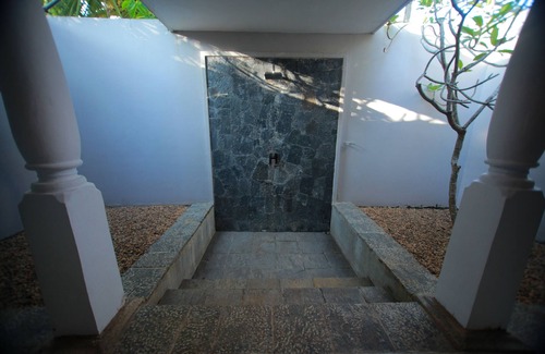 Talpe Villa | Olanda Private Beach Villa