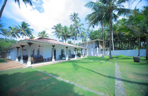 Talpe Villa | Olanda Private Beach Villa