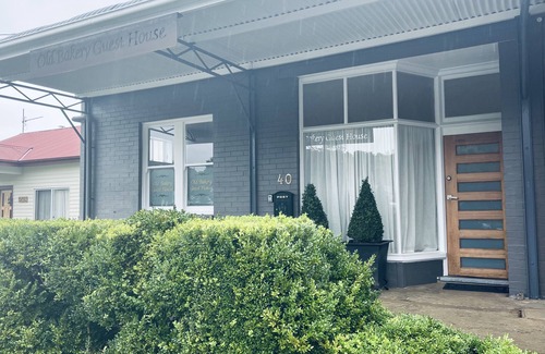 Robertson House | OLD BAKERY GUEST HOUSE