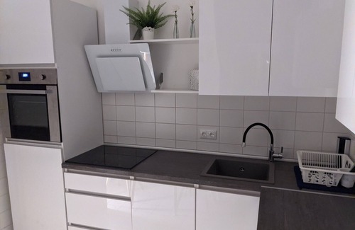 Sanderau Apartment | Old building on the Main