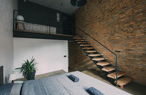 Centrs Apartment | Old factory loft aprtment L39