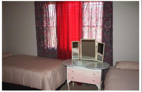 Lephalale House | Old farmhouse for 3 in Limpopo Province