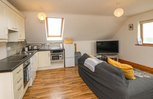 Slade Apartment | Old Field Hideaway