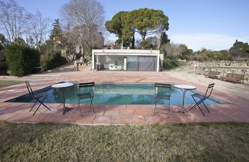 Reus House | Old hydraulic mill completely restored and with all the comforts