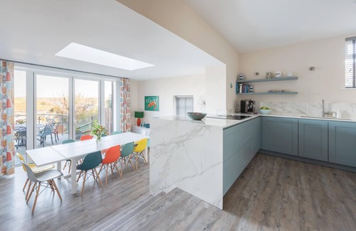Salcombe House | Old Sail Loft - a house that sleeps 10 guests in 5 bedrooms