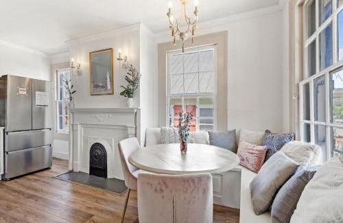 Biloxi House | Old Spanish House Suite C Sophisticated Retreat