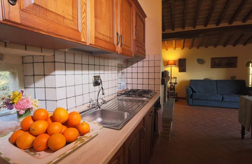 Ferretto House | Old stone farmhouse of 1800 with pool and panoramic view