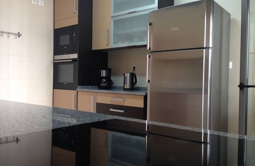 Albufeira Apartment | OLD TOWN, Apt. 120m2 in Downtown Albufeira, AIR CONDITIONING/CABLE TV/FREE WIFI