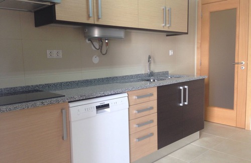 Albufeira Apartment | OLD TOWN, Apt. 120m2 in Downtown Albufeira, AIR CONDITIONING/CABLE TV/FREE WIFI