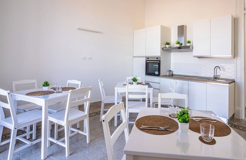 Castellammare Apartment | Old Town bright and comfortable family apartment panoramic view