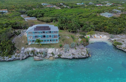 Great Exuma House | Ole Ike Bay-Luxury Villa Private Beach & Dock - 7 guests
