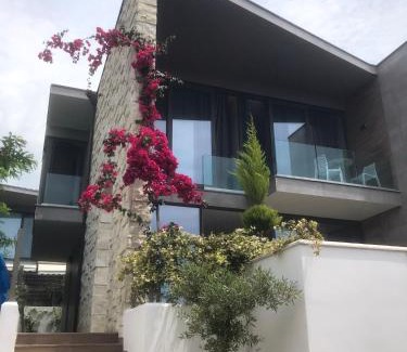 Dhermi Apartment | OLEA Family Apt Sea View