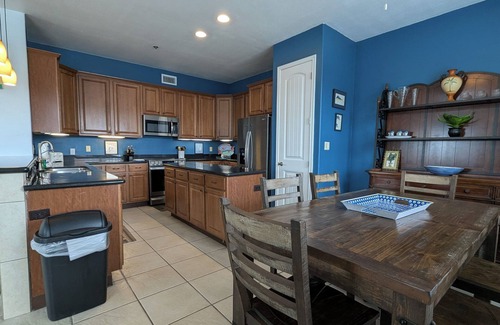 South Padre Island Condo | Oleander Place 203: Spacious 3-bedroom by the beach