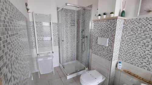 Aprilia Bed & Breakfast | OLEANDRI SUITE B&B