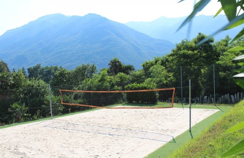 Mergozzo Apartment | Oleandro 1 apartment in Mergozzo with pool
