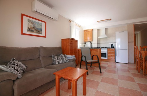 Oliva Apartment | OLIVA HOLIDAYS 1- Apartment by the Sea