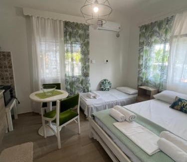 Keramoti Apartment | Olive