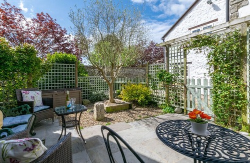 Portesham House | Olive Tree Cottage - Three Bedroom House, Sleeps 6