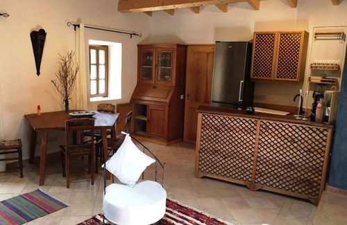 Aljezur House | OLIVEIRA HOUSE - A Tranquil Retreat 5 min away from the beach (Monte D. Sancho)