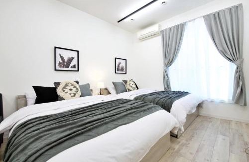 Akasaka Apartment | Oliver 502