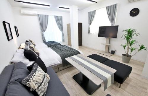 Akasaka Apartment | Oliver 502