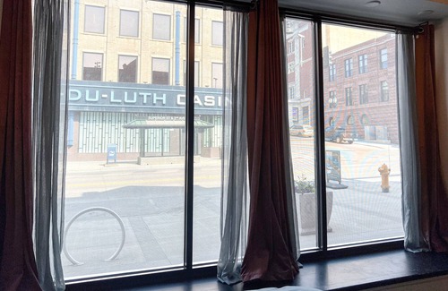 Downtown - Waterfront House | Oliver Inn | Suite 6 | Guilford & Caroline Hartley