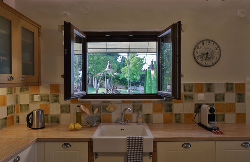Litochoro Villa | olives and vines all season villa