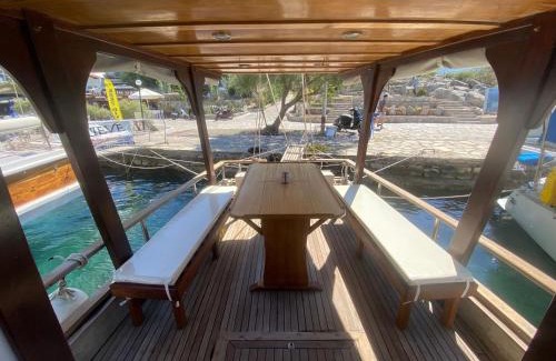 Datca City Center Boat Rental | OluGide Tekne Turu